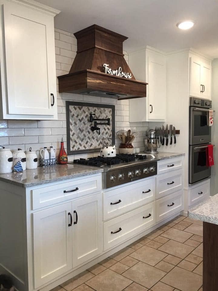 White shaker kitchen new build